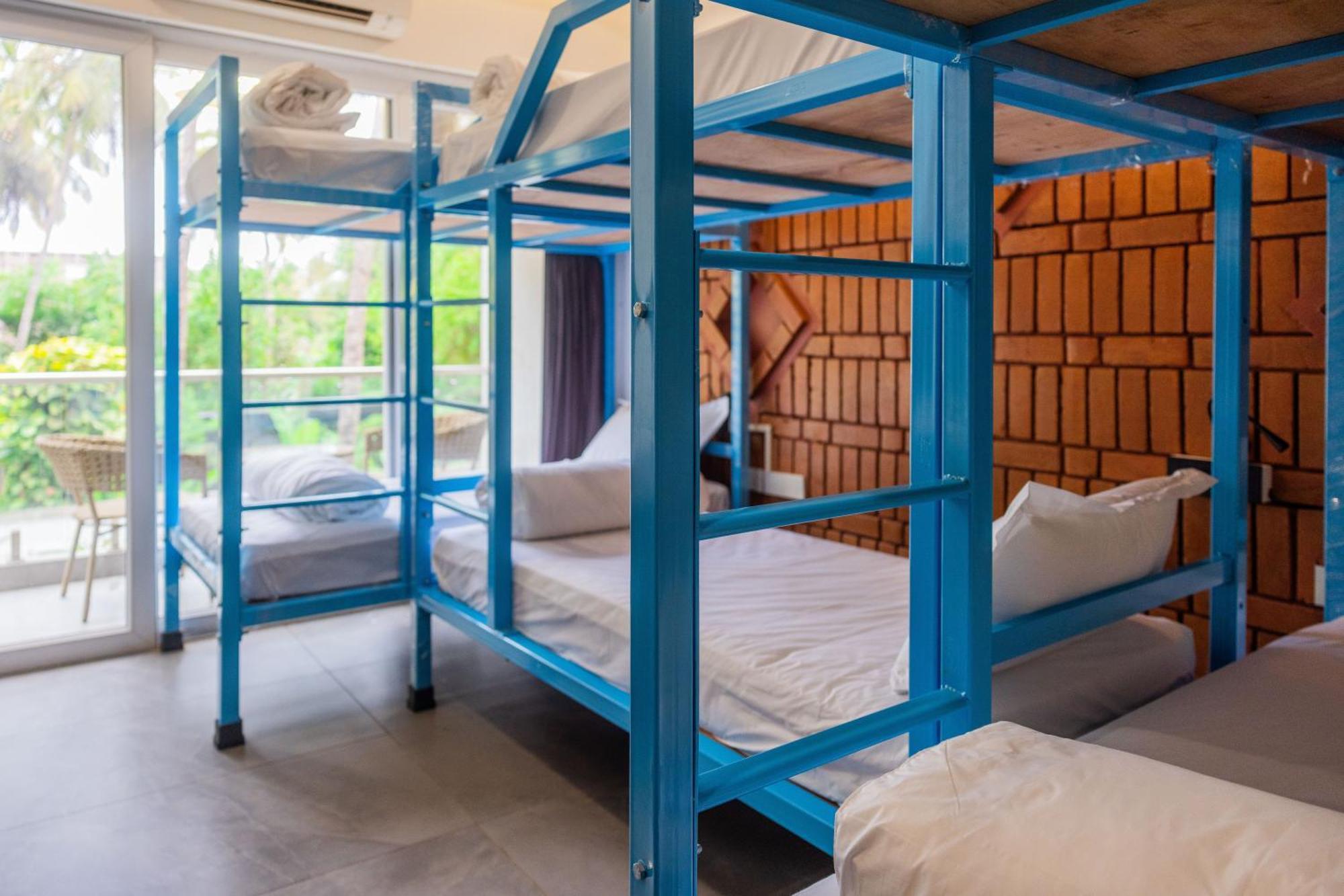 Downtown Hostels - Anjuna Exterior photo